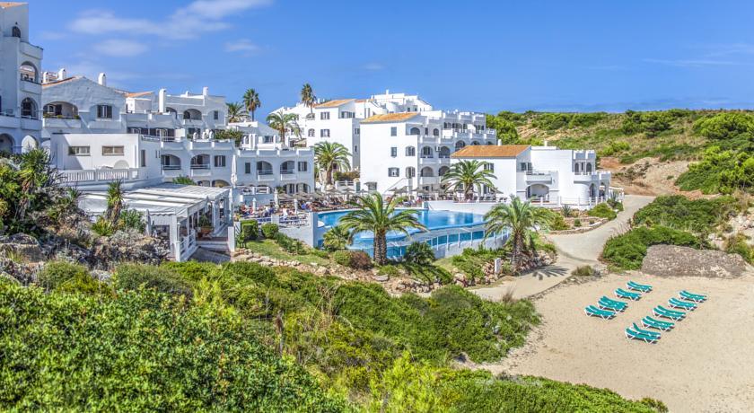 Апартаменты White Sands Beach Club