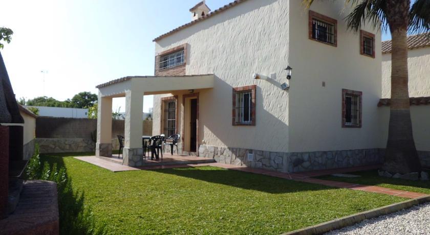 Отель Bungalow La Aceitera