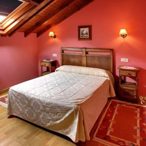 Отель Hotel L´Alloru