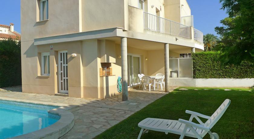 Апартаменты Holiday home Casa Angels L'Ampolla