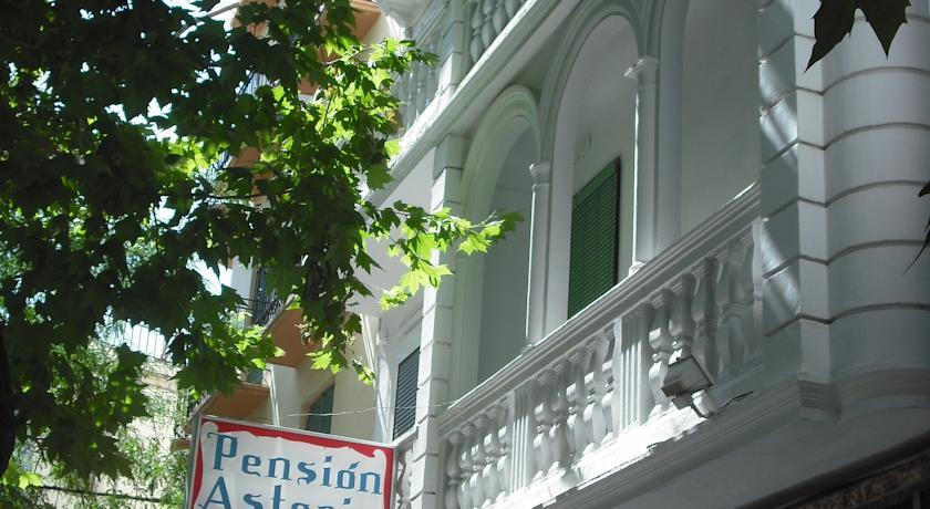 Гостевой дом Pensión Astoria