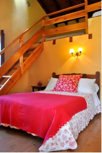 Отель Casa Rural Los Llares