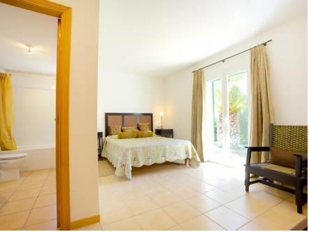 Отель Holiday Home Garbello Sa Rápita