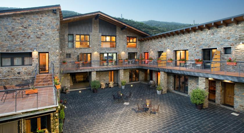 Отель Hotel Rural Cal Miquel