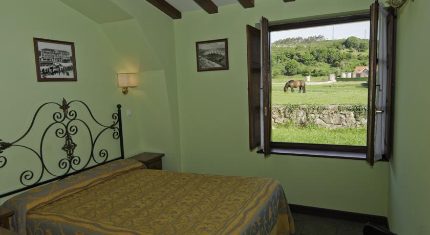 Отель Posada La Roblera