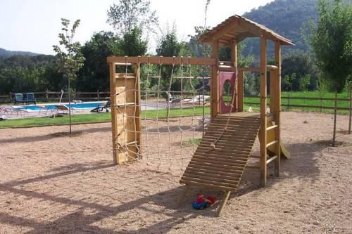 Отель Holiday Home Mas Roca La Terrassa Llora
