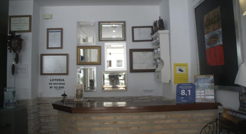 Отель Hotel La Encomienda