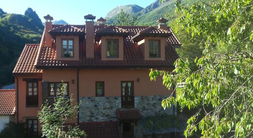 Апартаменты Apartamentos Rurales Buenamadre