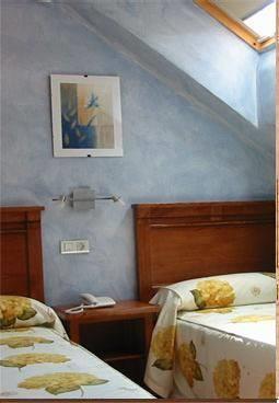 Отель Hotel Pugide