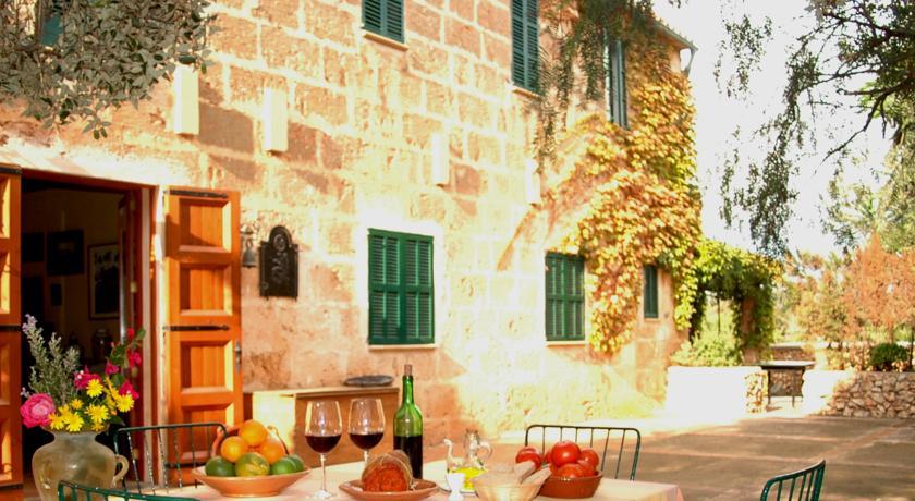 Отель Agroturismo Ses Rotetes