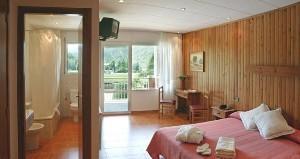 Отель Hotel Solana del Ter