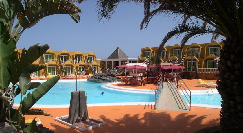 Апартаменты Apartamentos la Piramide