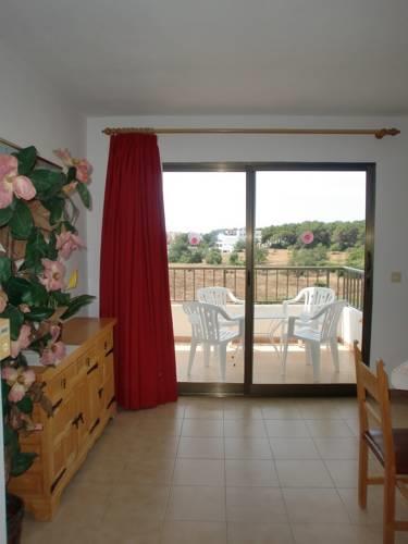 Апартаменты Apartamentos Mar Bella