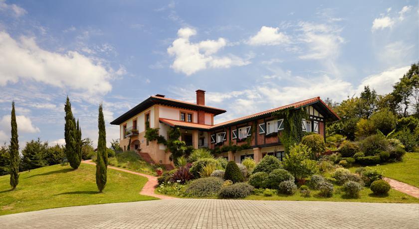 Отель Hotel Ibarra