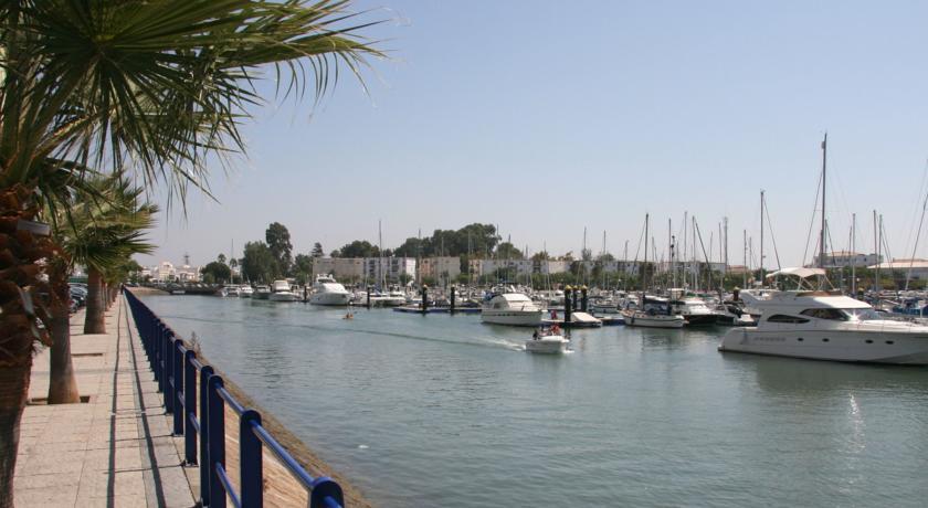 Апартаменты Apartment La Quinta De Isla Canela Isla Canela