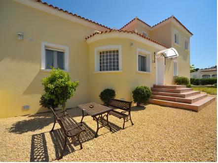Апартаменты Holiday home Casa Aurora Benitachell