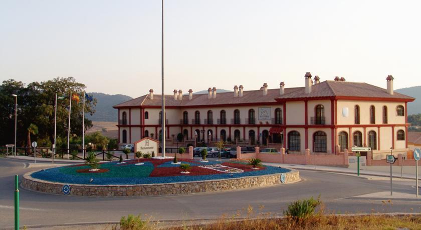 Отель Hotel Sierra de Ubrique