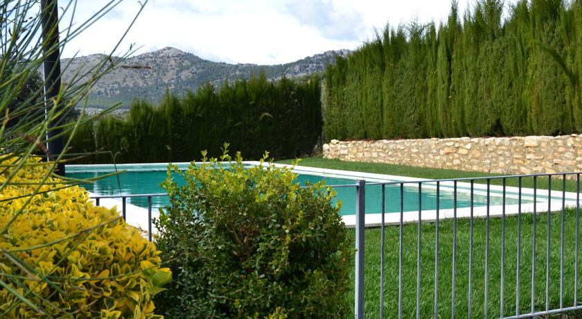 Отель Apartamentos Rurales La Presa