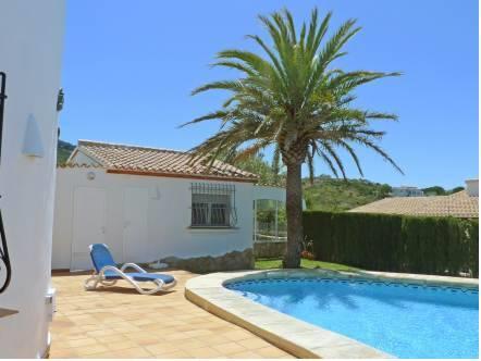 Отель Holiday home Ruiseñor Pego