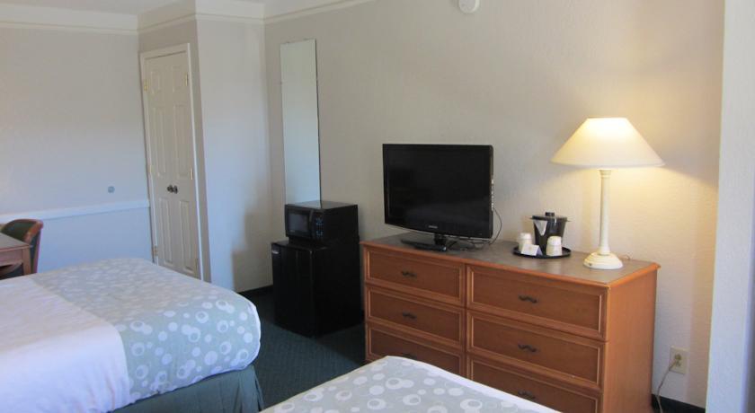 Отель La Quinta Inn Midland