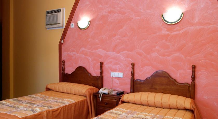 Гостевой дом Hostal Alcanadre