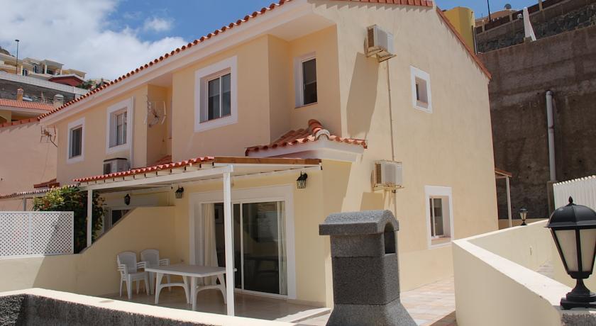 Апартаменты Holiday House Patalavaca