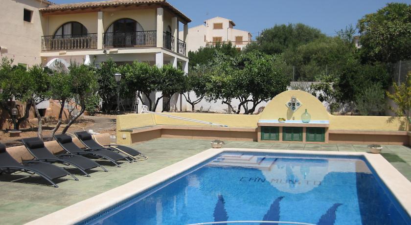 Апартаменты Holiday Home Miró Vilafranca