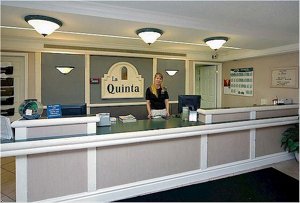 Отель La Quinta Inn Pensacola