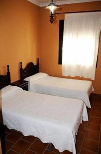 Отель Casa Rural Los Pinos