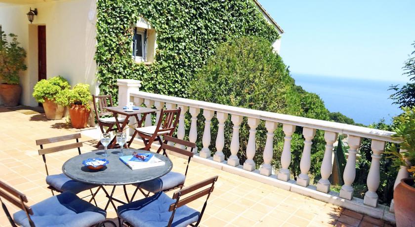 Апартаменты Holiday Home Casa Nina Begur