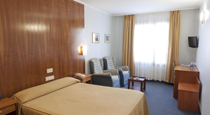 Отель Hotel Beratxa