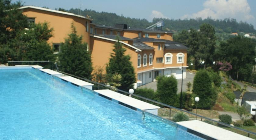 Отель Hotel Vialmar