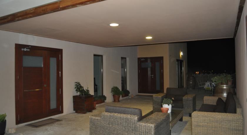 Отель Hotel Makasa