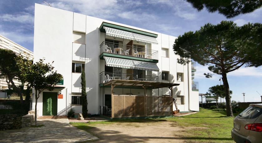 Апартаменты Les Roques