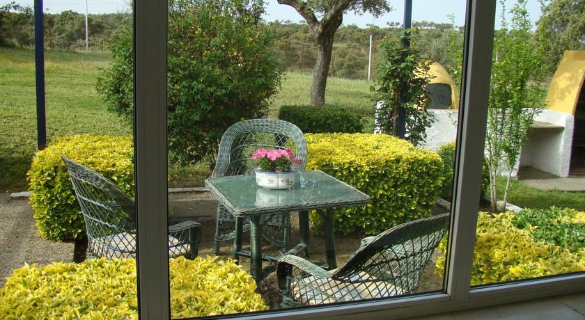 Апартаменты Holiday Home Malvazul Herrera De Alcantara