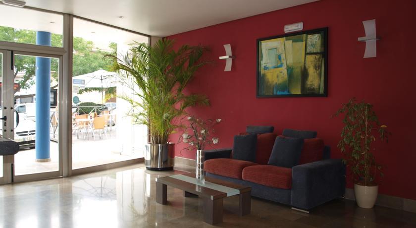Апартаменты Apartamentos Turísticos Altai