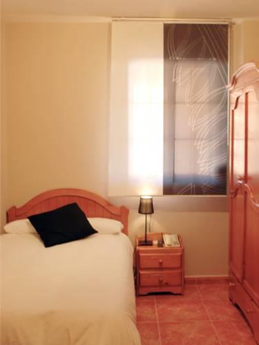 Отель Hotel Moregón