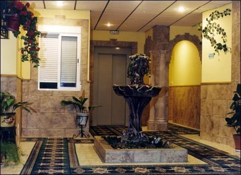 Отель Hotel Limas
