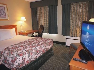 Отель La Quinta Inn Milford