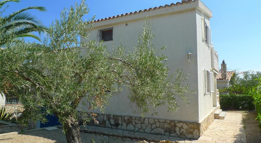 Апартаменты Holiday home James Playa Santa Lucia El Perelló