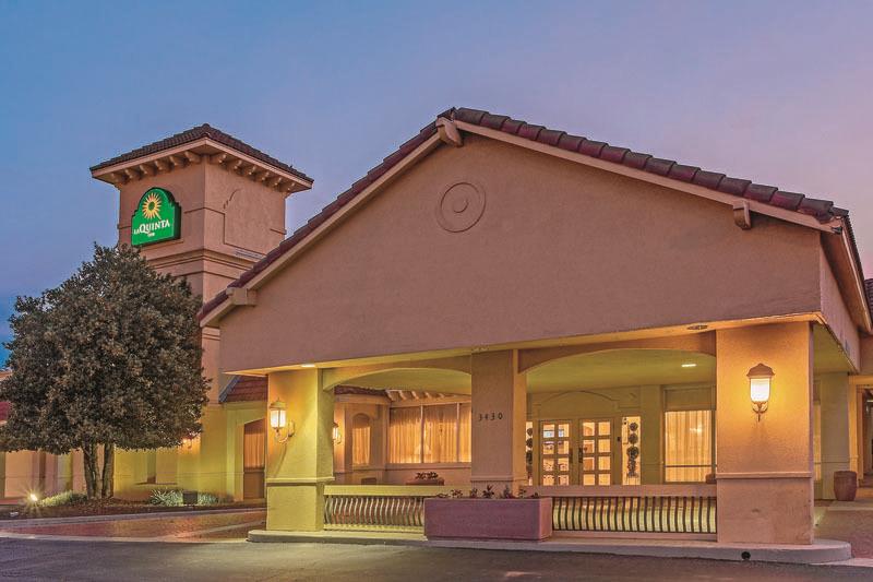 Отель La Quinta Inn Anderson