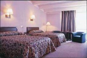 Отель Americas Best Value Inn Campus View