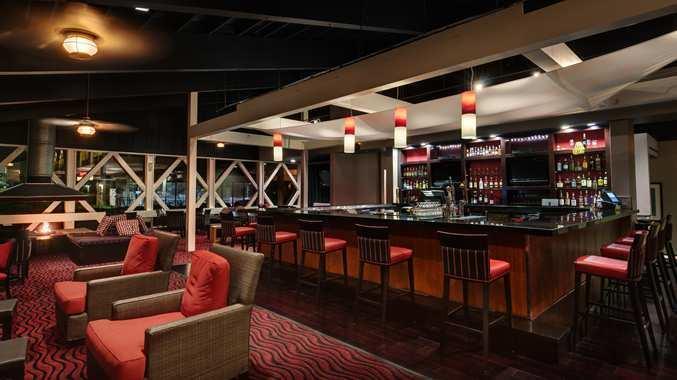 Отель DoubleTree by Hilton Berkeley Marina