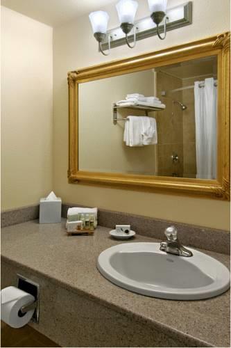 Отель Hotel Rosedale