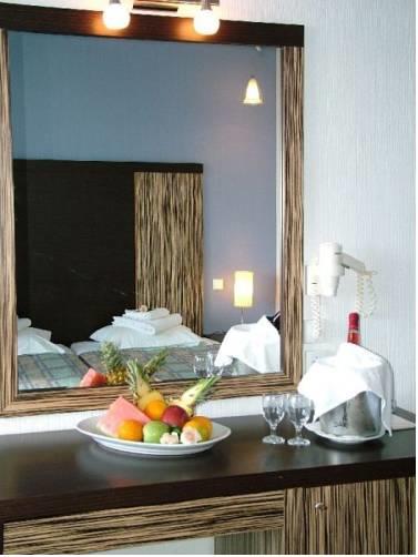 Отель Park Hotel Corfu