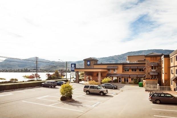 Отель Coast Osoyoos Beach Hotel
