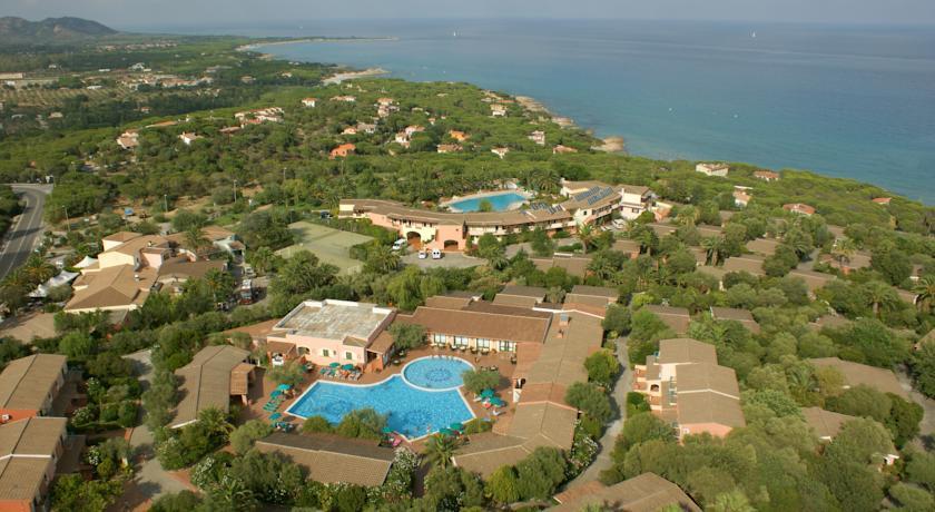 Отель Alba Dorata Village