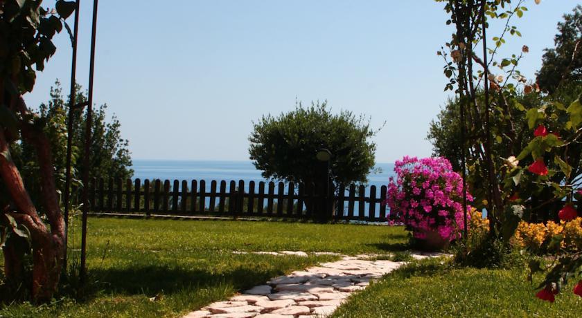 Мини-отель Bed and Breakfast Nefer