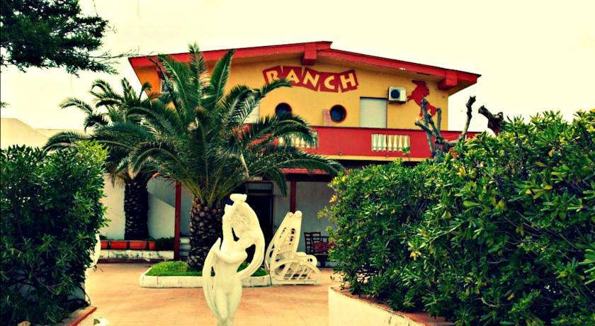 Отель Hotel Ranch