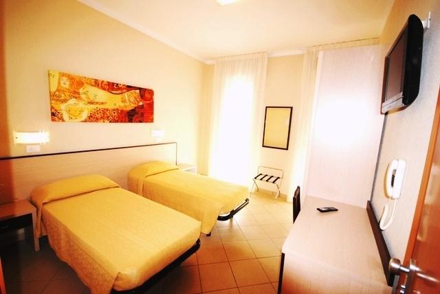 Отель Hotel Ambra
